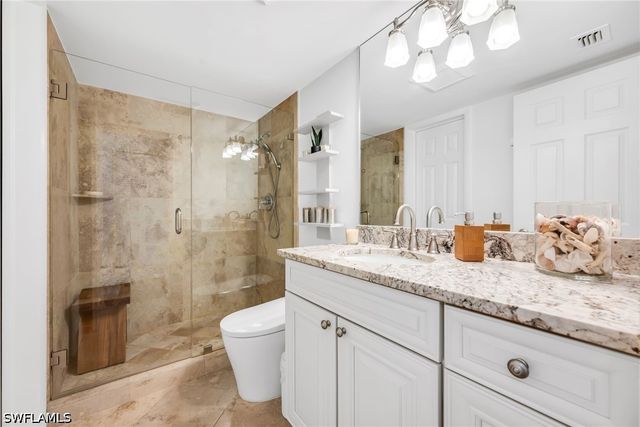 3500 Gulf Shore BLVD N 104, Naples, FL 34103