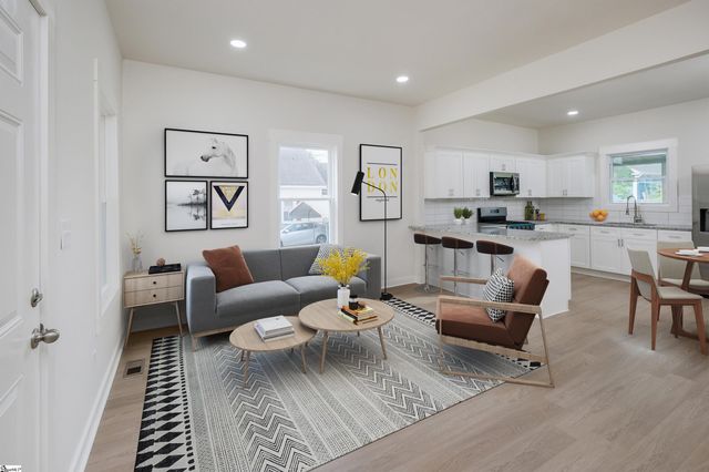 59 Smythe Avenue, Greenville, SC 29605