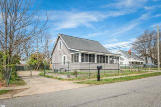 59 Smythe Avenue, Greenville, SC 29605