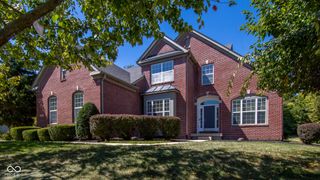 10611 Proposal Pointe Way, Fishers, IN 46040