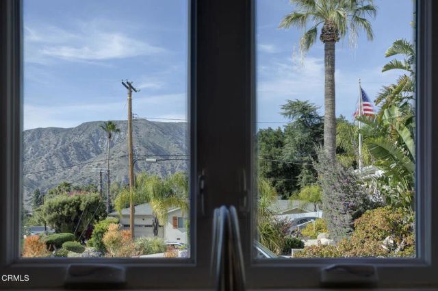 10852 Plainview Avenue, Los Angeles, CA 91042