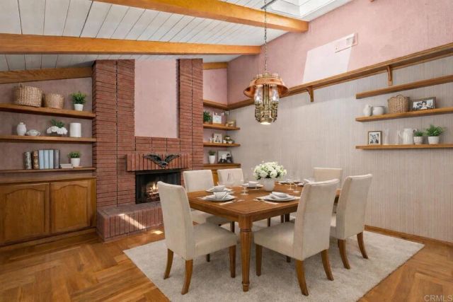 2731 Schenley, San Diego, CA 92122