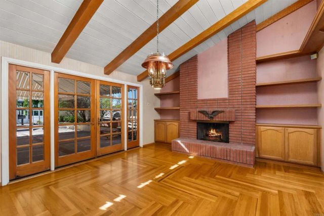 2731 Schenley, San Diego, CA 92122