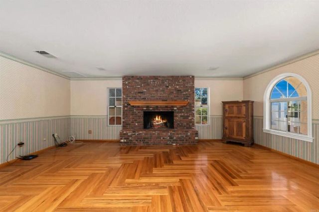 2731 Schenley, San Diego, CA 92122