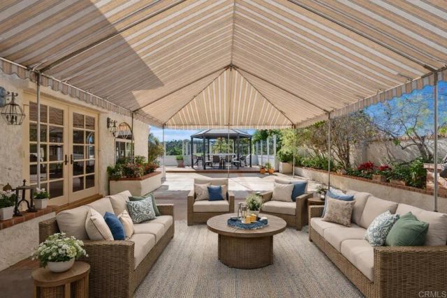 2731 Schenley, San Diego, CA 92122