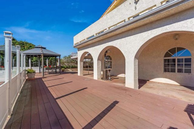 2731 Schenley, San Diego, CA 92122