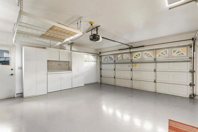 2731 Schenley, San Diego, CA 92122