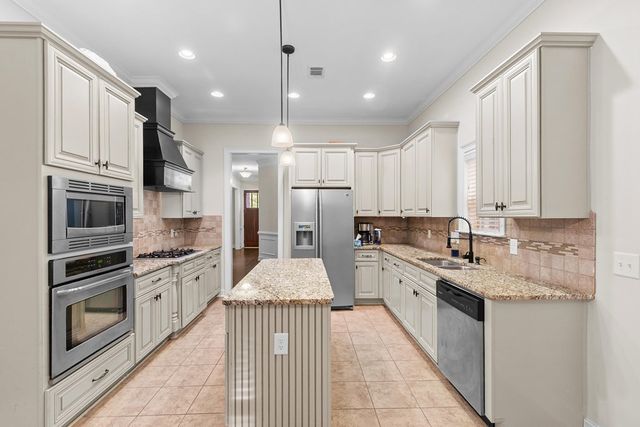 103 Red Cypress Run, Dothan, AL 36350