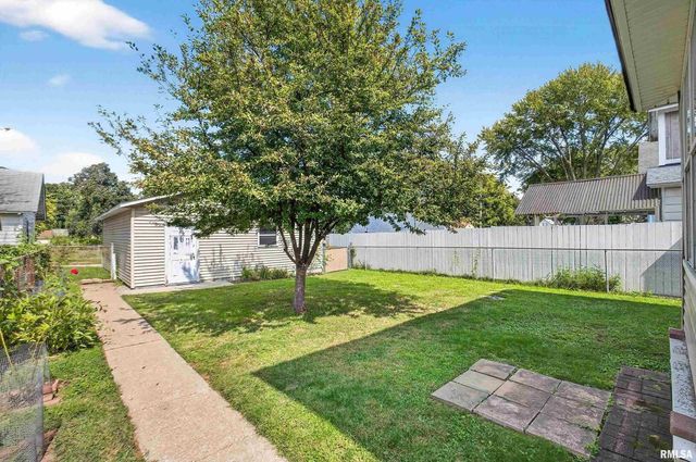 4213 14TH Avenue, Rock Island, IL 61201