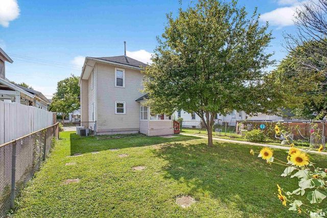 4213 14TH Avenue, Rock Island, IL 61201