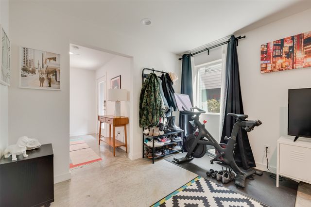 4705 Bryan Street 302, Dallas, TX 75204