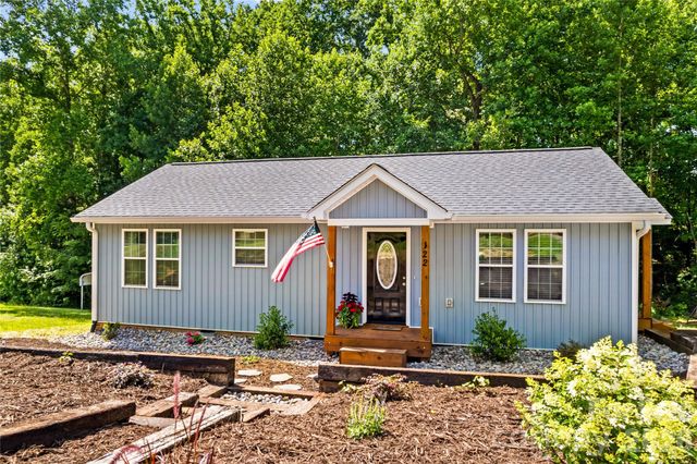 122 S Yadkin River Road, Statesville, NC 28625