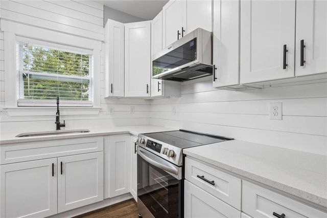 629 Elmwood Street, Canton, GA 30114