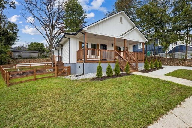 629 Elmwood Street, Canton, GA 30114