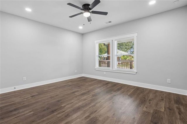 629 Elmwood Street, Canton, GA 30114