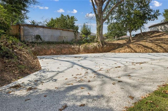 629 Elmwood Street, Canton, GA 30114