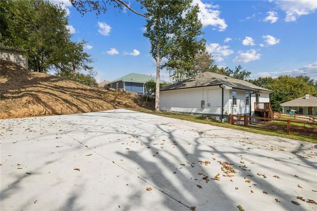 629 Elmwood Street, Canton, GA 30114