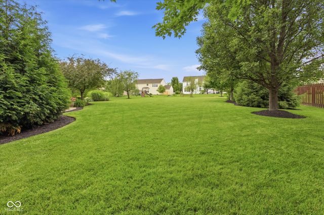 11560 Norwich Court, Fishers, IN 46037