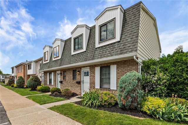 571 French Road, Brighton, NY 14618