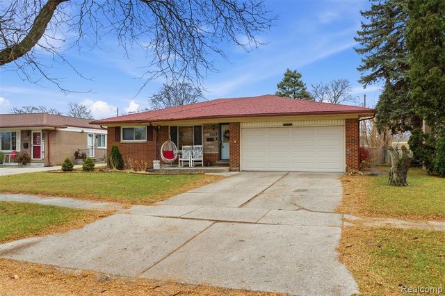 32808 Wareham Court, Warren, MI 48092