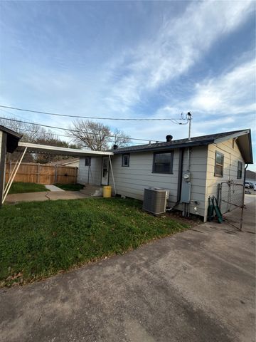 2426 May Lane, Grand Prairie, TX 75050