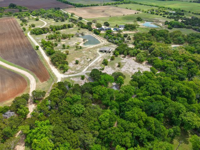 377 County Road 2530, Meridian, TX 76665