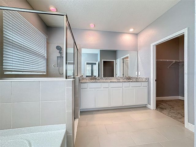 17535 CANTARINA COVE, Lakewood Ranch, FL 34211