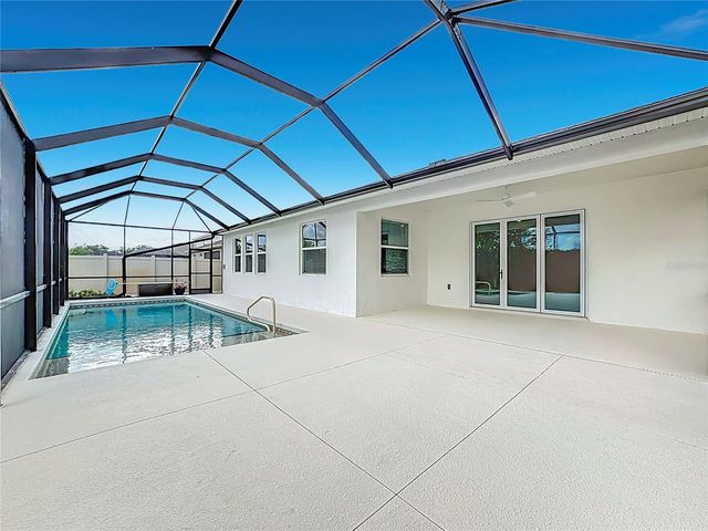 17535 CANTARINA COVE, Lakewood Ranch, FL 34211
