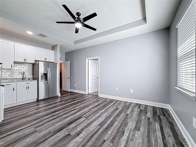 17535 CANTARINA COVE, Lakewood Ranch, FL 34211