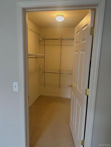 51615 Hale Lane, Chesterfield, MI 48051