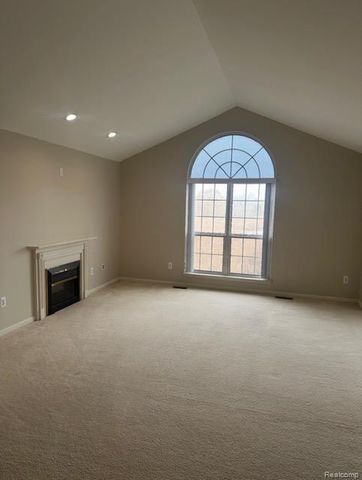 51615 Hale Lane, Chesterfield, MI 48051