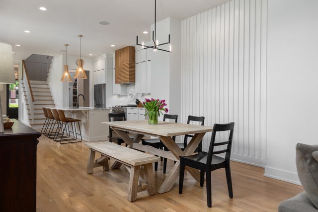 1504 Grandview Dr, Nashville, TN 37215