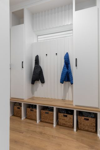 1504 Grandview Dr, Nashville, TN 37215