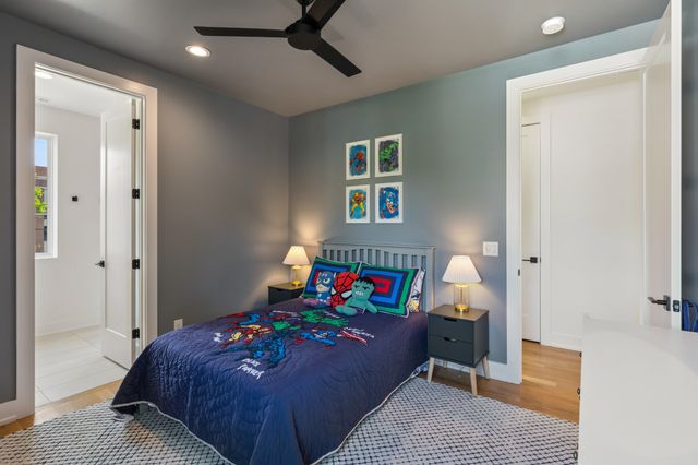 1504 Grandview Dr, Nashville, TN 37215