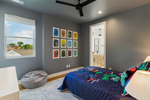 1504 Grandview Dr, Nashville, TN 37215