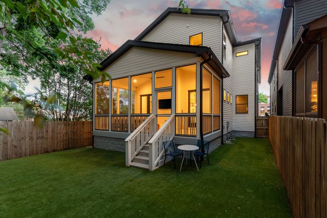 1504 Grandview Dr, Nashville, TN 37215