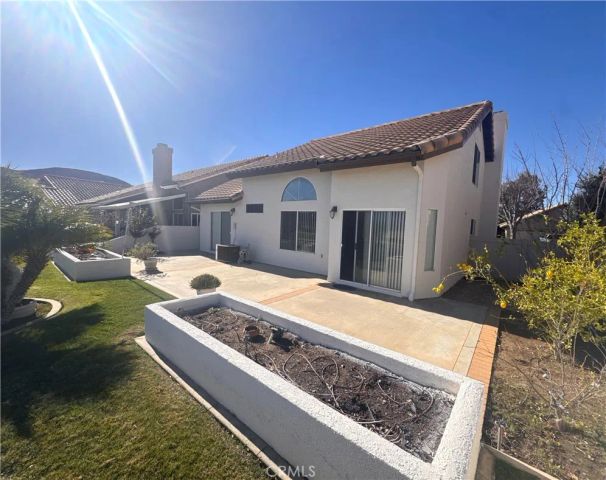 1284 Fairway Oaks, Banning, CA 92220