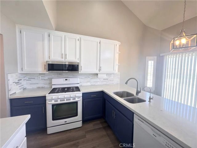 1284 Fairway Oaks, Banning, CA 92220