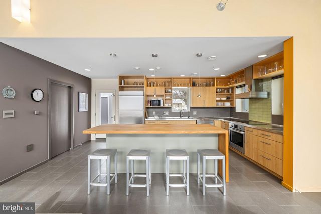 11232 OLD HOPKINS RD, Clarksville, MD 21029