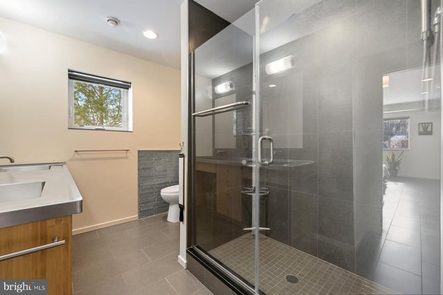 11232 OLD HOPKINS RD, Clarksville, MD 21029