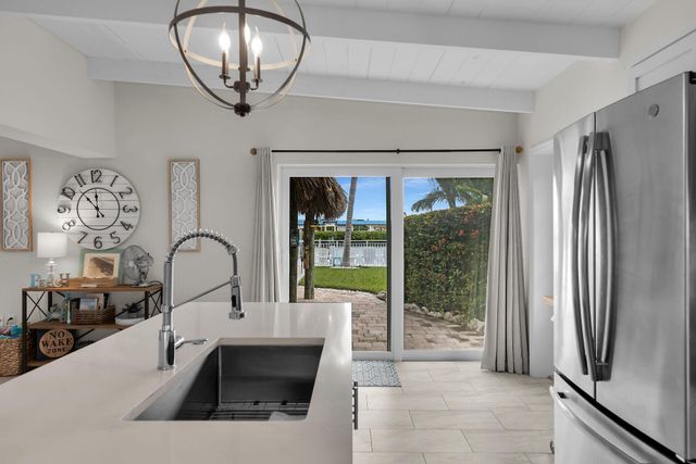 50 7Th Avenue, Key Colony, FL 33051