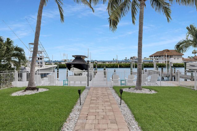 50 7Th Avenue, Key Colony, FL 33051