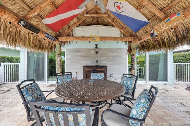 50 7Th Avenue, Key Colony, FL 33051