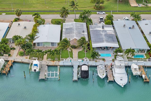 50 7Th Avenue, Key Colony, FL 33051