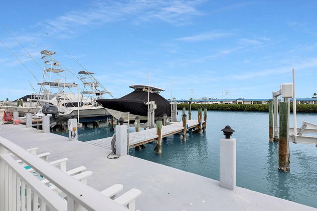 50 7Th Avenue, Key Colony, FL 33051