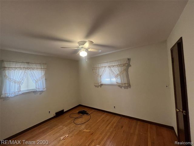 2218 Geneva Street, Dearborn, MI 48124