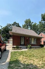 2218 Geneva Street, Dearborn, MI 48124