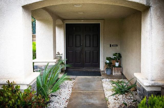 1648 Bluestone, Simi Valley, CA 93063