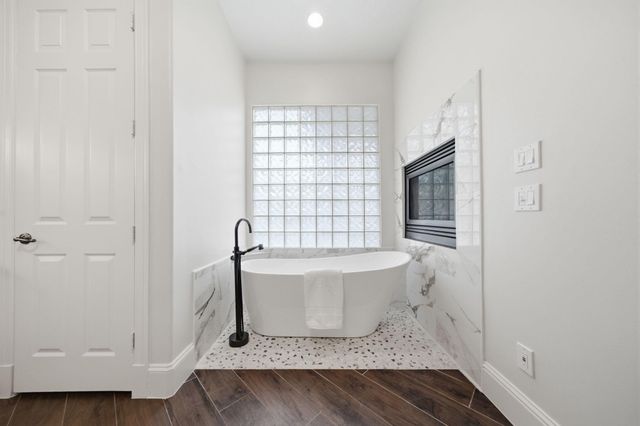 12508 Still Harbour Drive, Houston, TX 77041