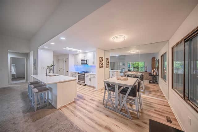 2163 Pauline Court, Ann Arbor, MI 48103